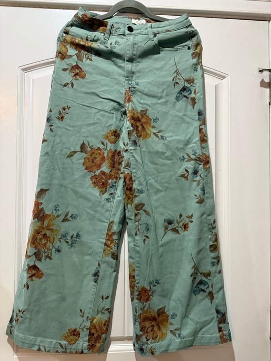 easel Pants - easel Mint Green Floral Wide-Leg Pants with Yellow Blooms